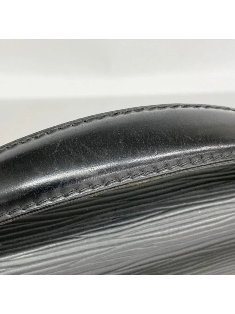Louis Vuitton Handbag Epi Monceau 28 Noir